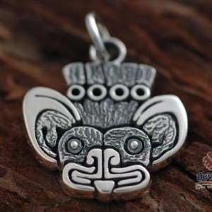 Guvett Dije Murcielago Azteca con Ojos de Plata